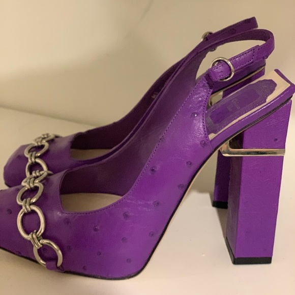 Dior Ostrich Heels - Picture 2 of 6